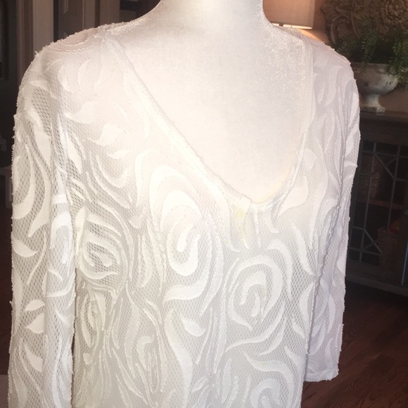 J. Valdi swimsuit coverup in medium - Picture 4 of 13